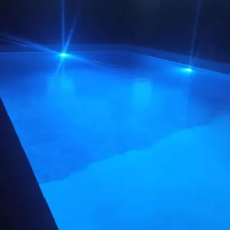 En Con Aire Acondicionado Villa *